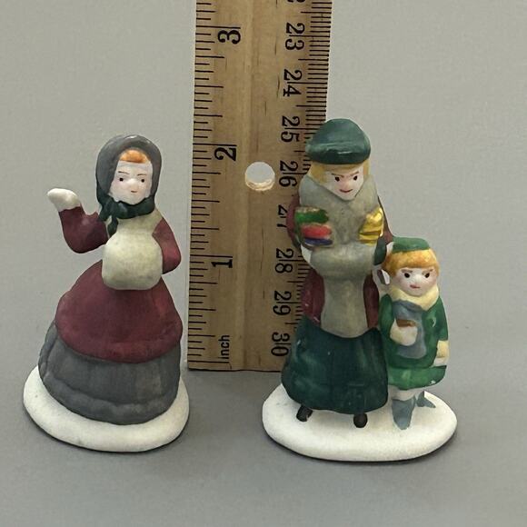 Lemax Mini Resin Figurines Christmas Village Replacement - Picture 7 of 7